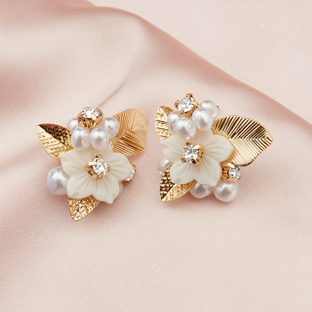 Vintage Tiffany & Co. 0.80 CTW Diamond & Pearl Floral Stud Earrings