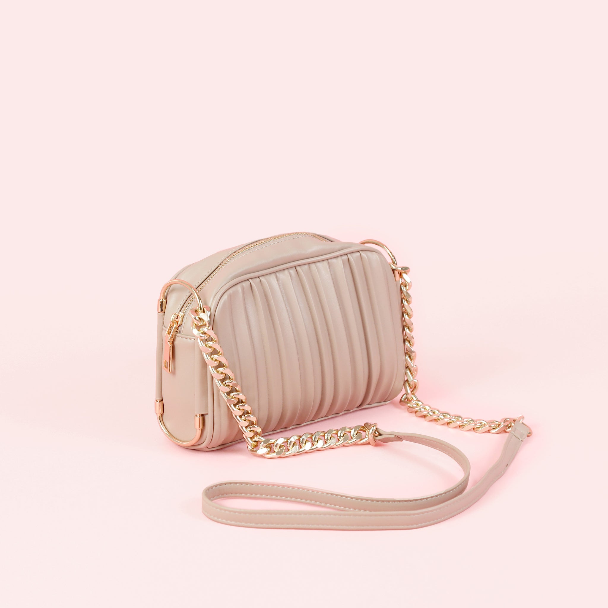 Chain Crossbody Bag in Taupe